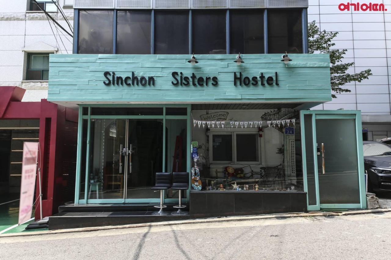 Sinchon Sisters Hostel Сеул Екстериор снимка