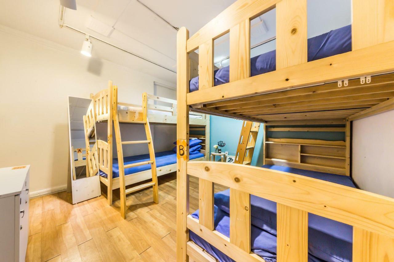 Sinchon Sisters Hostel Сеул Екстериор снимка
